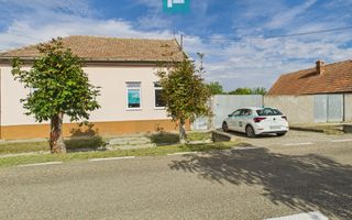 Casă spatioasă și solidă în Pecica - Poză 1