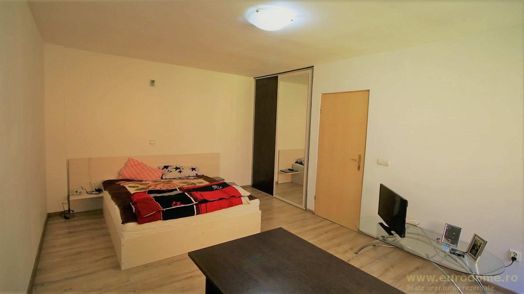 Exclusivitate - Garsoniera structura mare, decomandata - Poză 2