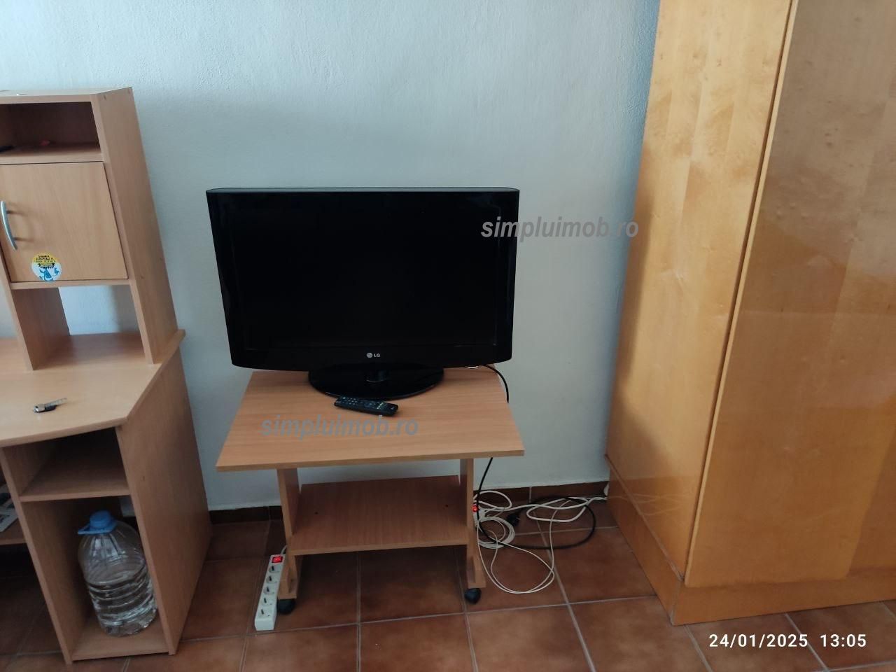 Garsoniera Auchan Vitan - Bloc 1979 - Poză 1