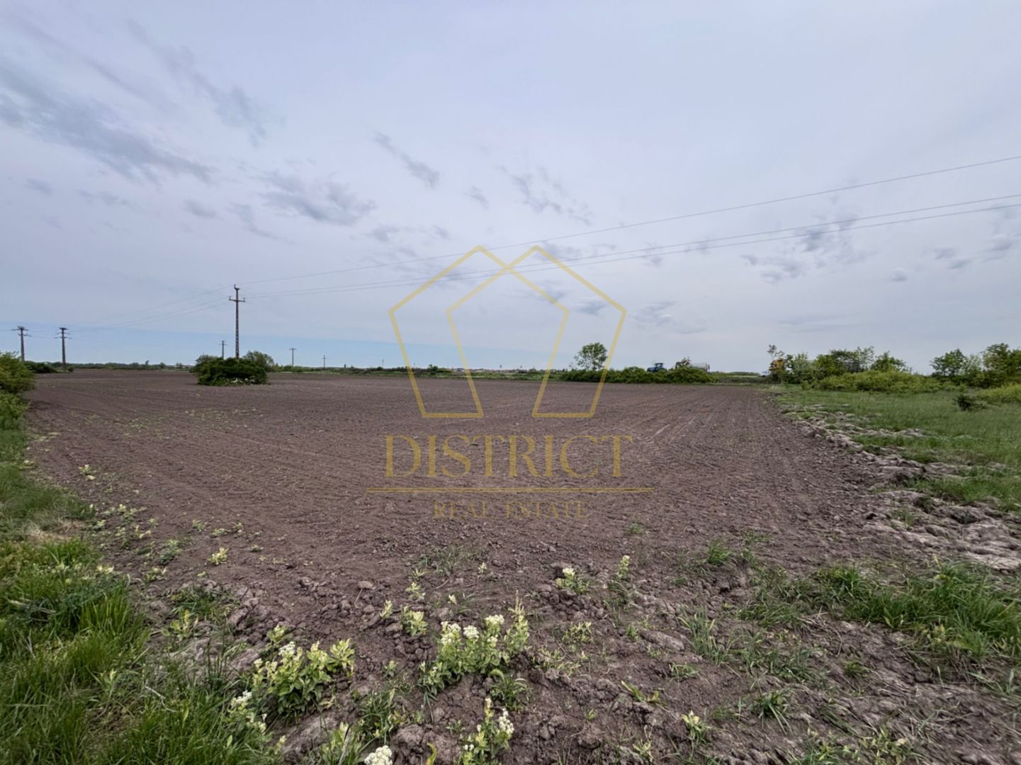 Teren industrial-comercial PUZ aprobat | Padureni E70 - Poză 1