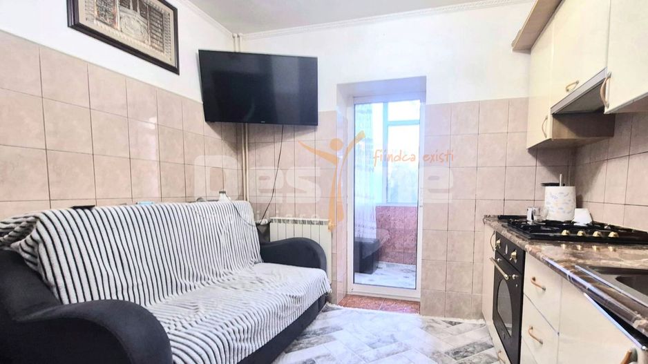 Apartament de vânzare de 2 camere - INEL II - Poză 3