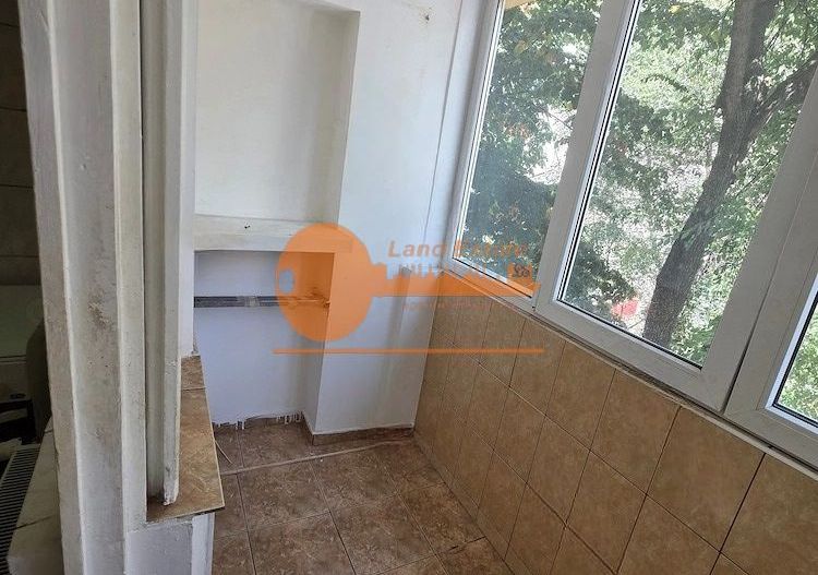 Apartament cu 2 camere zona Chisinau-Bloc Reabilitat - Poză 9