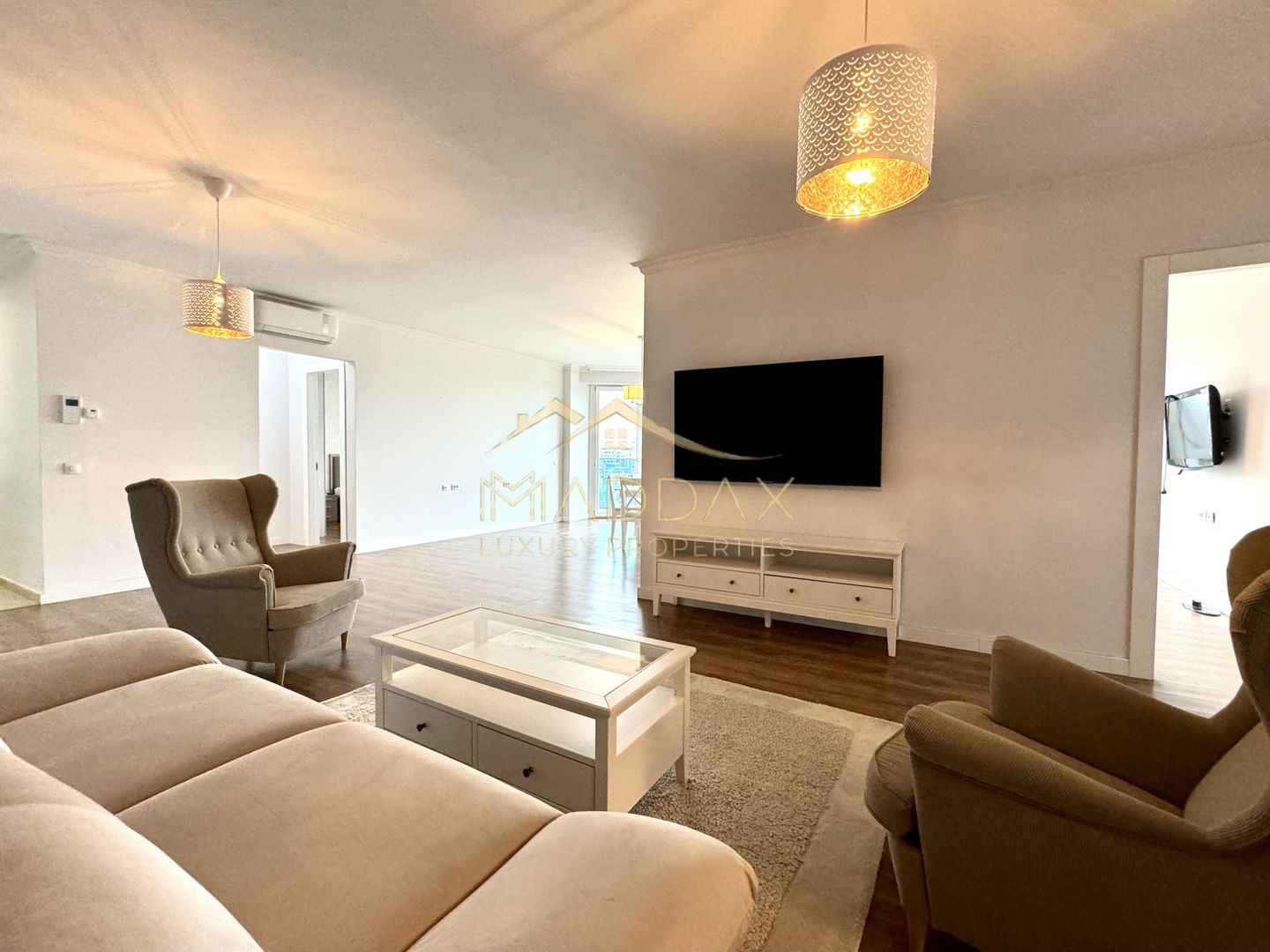 4 rooms apartment - 122 sqm/ Rented/ 1 Parking / Floreasca - Lake View - Poză 4