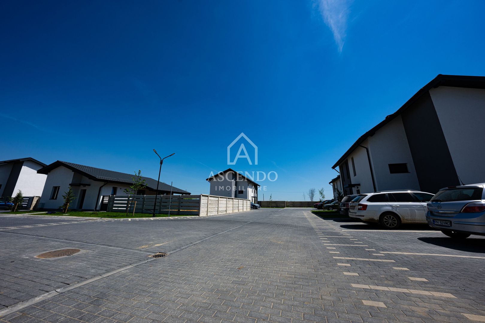 Case noi în Măgurele cu grădină proprie, parc privat și finisaje premium - Poză 22