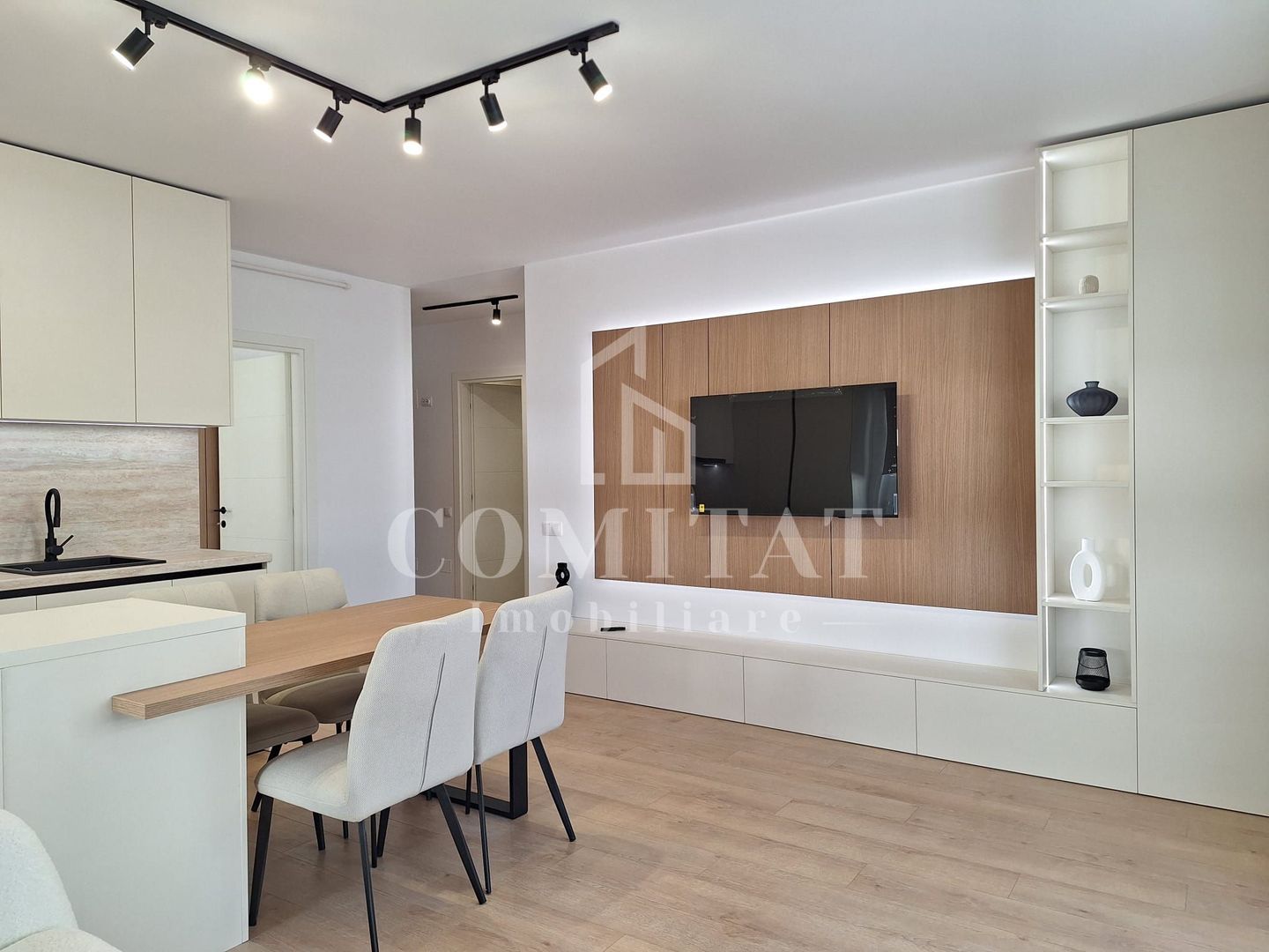 Prima inchiriere! Apartament 3 camere | Ultrafinisat | Eroilor-Florest - Poză 2