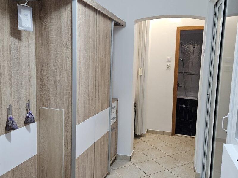 AP. 2 CAMERE PIATA SUDULUI, BUCATARIE INCHISA, METROU 7 MINUTE - Poză 7