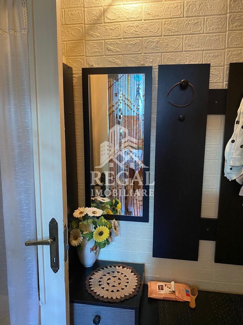 Apartament cu 2 camere semidecomandat Zona Micro 5/2 - Poză 12