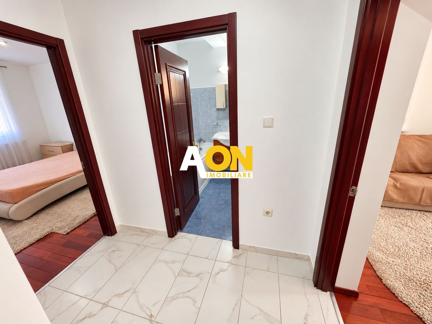 Apartament 2 camere, 2 balcoane, etaj 1, mobilat, zona Kaufland Cetate - Poză 5