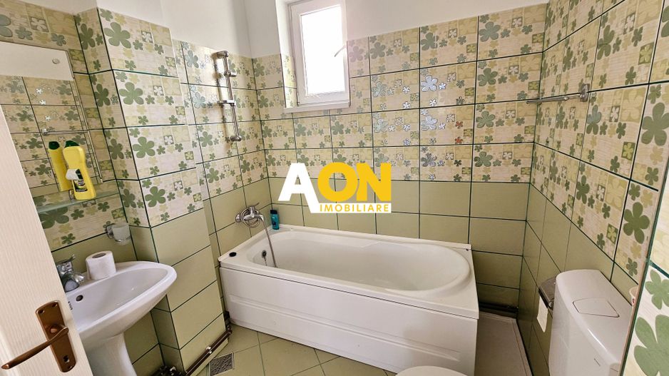 De vanzare casa 3 camere, 802mp teren, Cetate - Poză 12