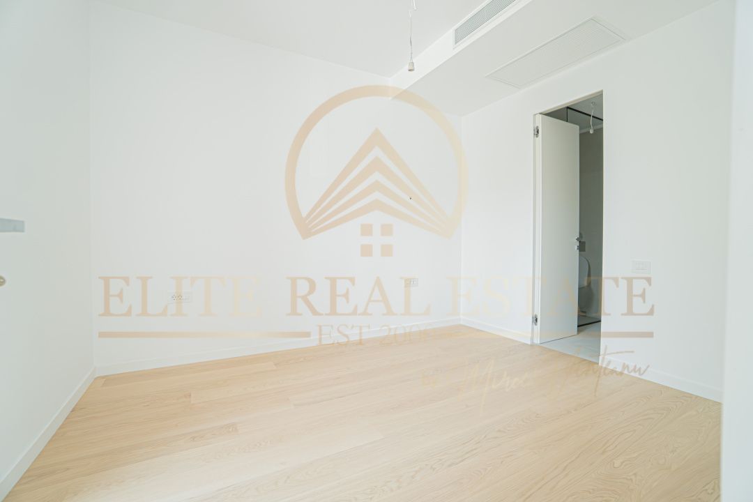Stațiunea Mamaia - Vânzare apartament cu 2 camere, 2 bai, la 2 pasi de mare. - Poză 4