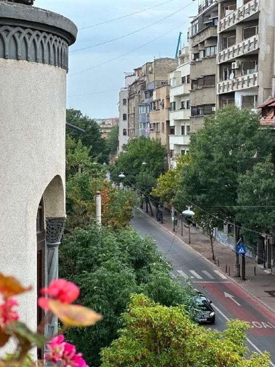 Spațiu Birou | Bulevard Dacia | Romana | Vila Interbelică | Acces stradal facil - Poză 1