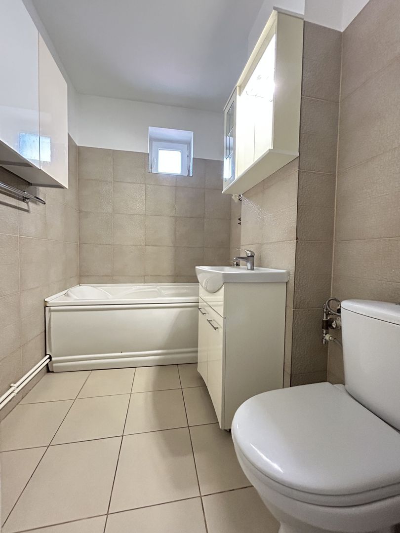 Apartament 4 camere 90 mp loc parcare centrala termica Inel 2 - Poză 14