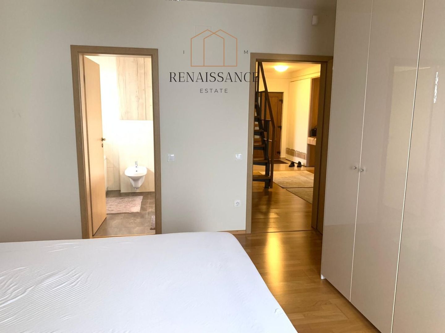 Dumbravita 4 camere 3 bai, Str. Ardealul — 156mp + terasa 15mp + parcare - Poză 9
