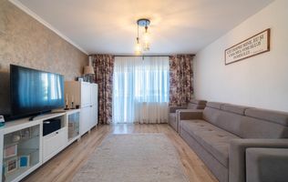 Apartament 5 camere Vlaicu – Renovat, 2 băi, centrală proprie