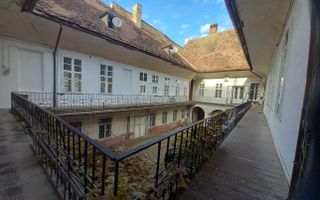 Apartament 2 camere de închiriat – Str. Piața Mare nr. 6, et. 1 – 550 €/lună - Poză 4