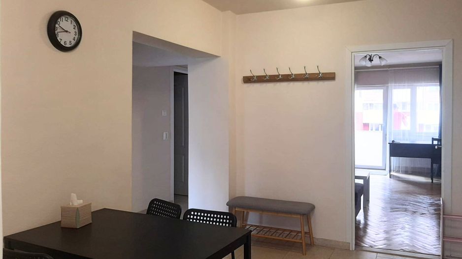 Vanzare 3 camere complet renovat zona pietonala Racadau - Poză 18