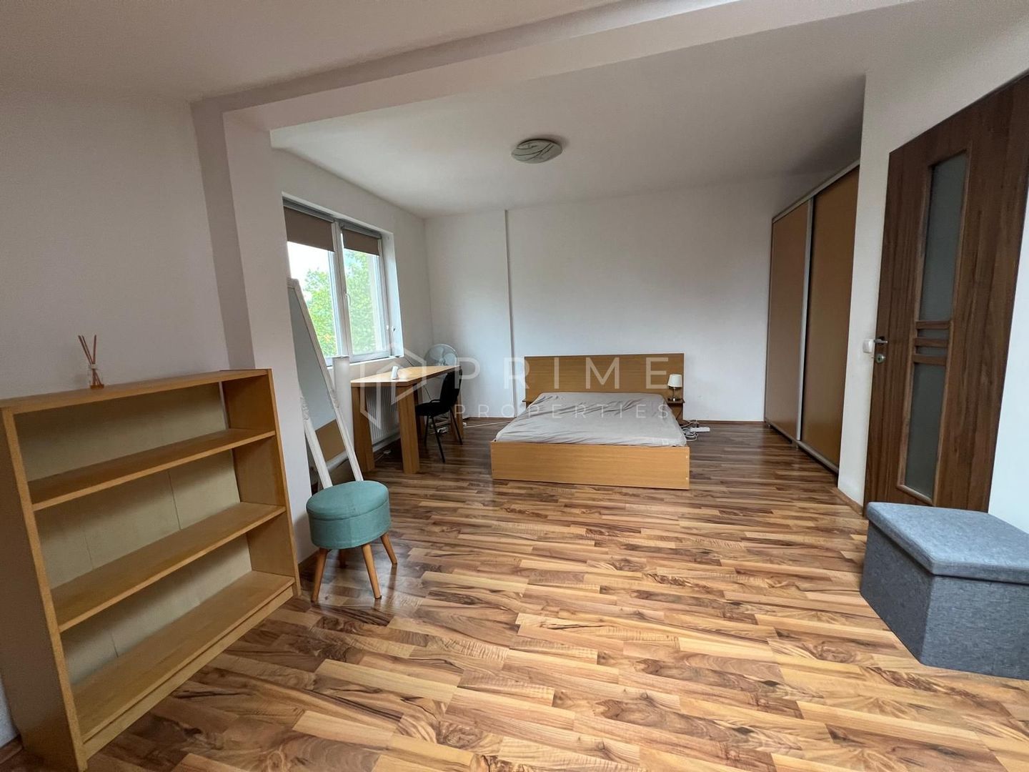 Apartament penthouse modern de vânzare, 4 camere, în Cornișa - Poză 10