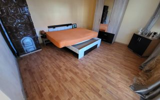 Casa in Avrig | 3 Dormitoare + Living si Bucatarie | Pivnita - Poză 10