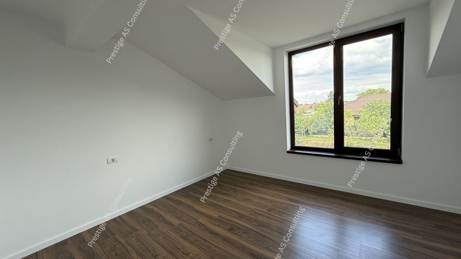 Duplex 4 Camere | Intrare Privata-Sanandrei - Poză 12