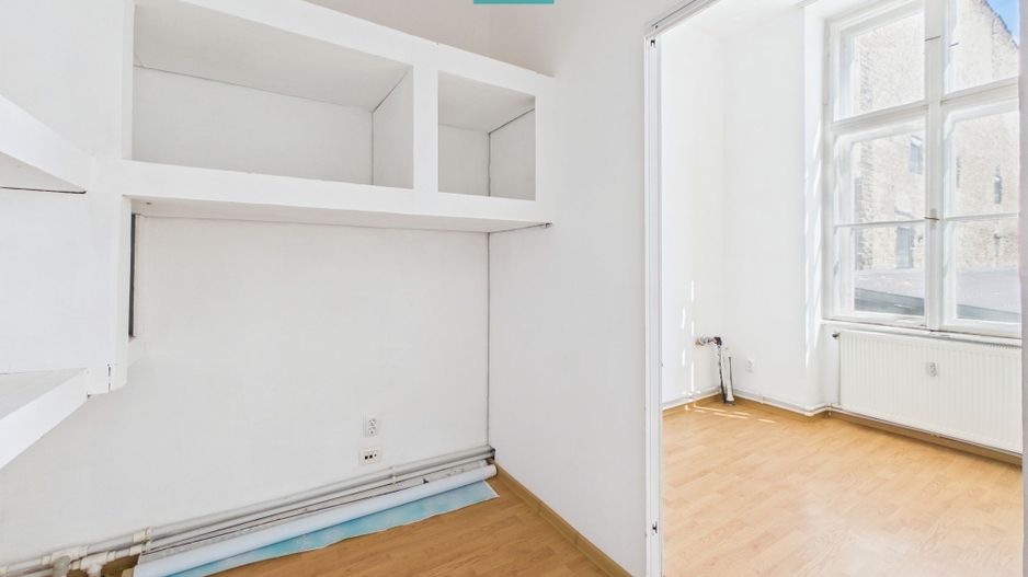 Apartament luminos cu 3 camere ultracentral - Arad - Poză 10