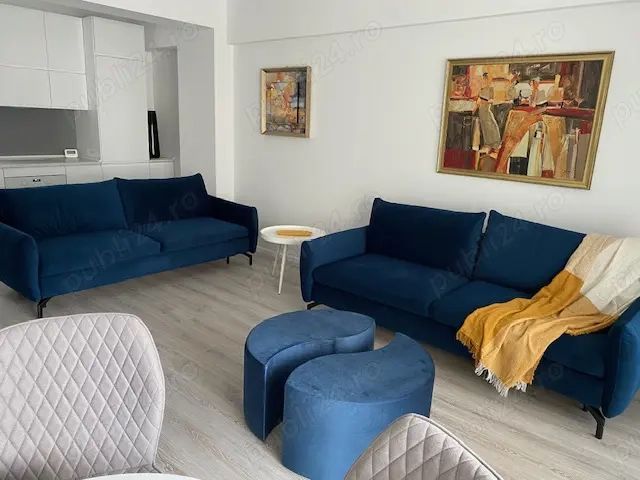 Închiriez garsonieră, Unirii, confort lux, centrală proprie - Poză 1