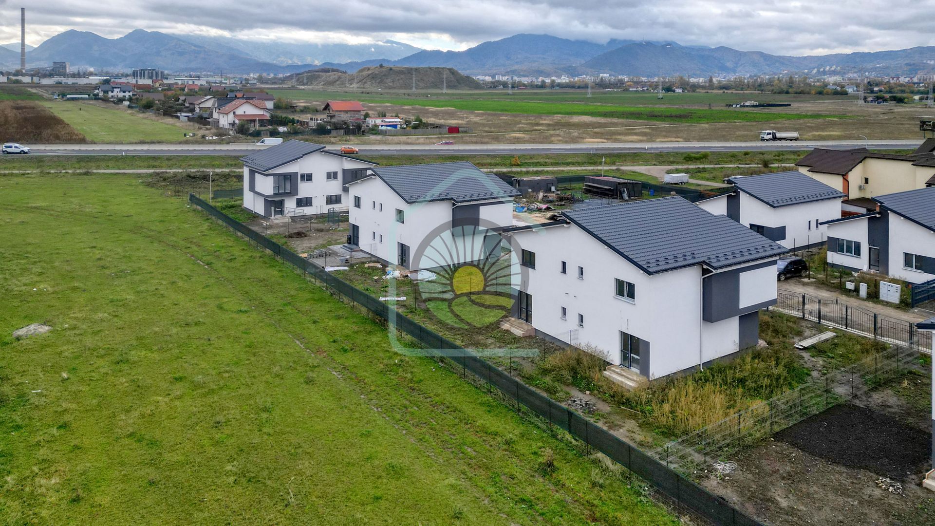 REZERVAT!!!  CASA SANPETRU BRASOV - Poză 26