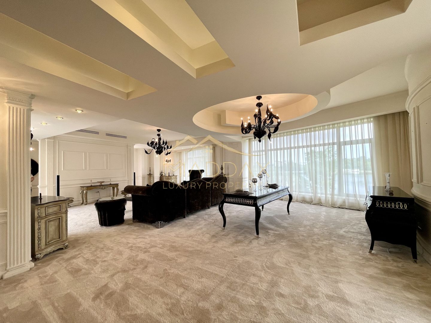 Impressive Villa *1500 SQM usable* 2613 SQM land / Open to the lake - Poză 46