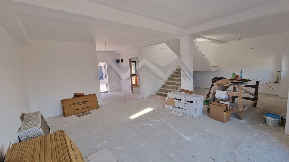 Casă spațioasă de vânzare în Otopeni – confort modern și finisaje premium - Poză 7