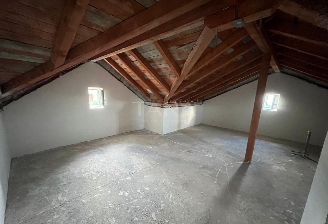 Duplex Spațios cu 3 Niveluri în Zona Feleacu - Poză 7