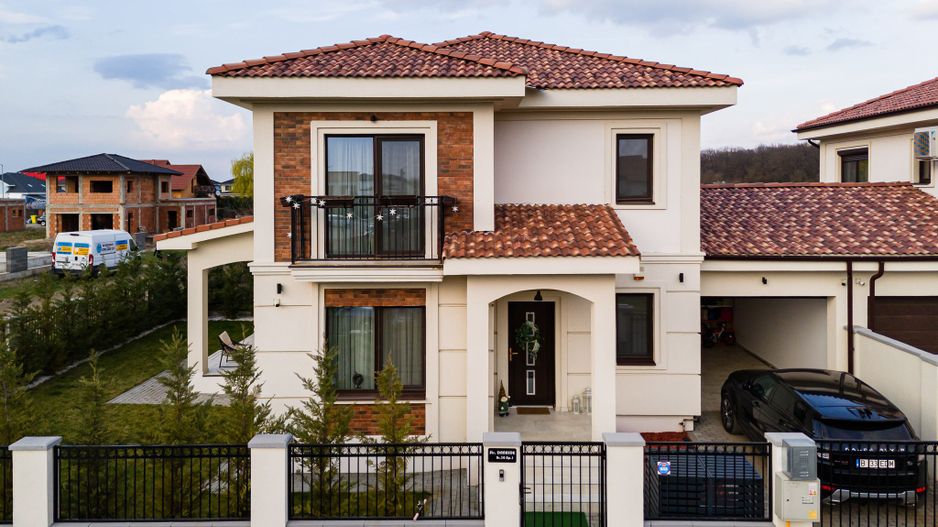 Casa Superba cu Garaj | 4 dormitoare | Liziera Padurii, Central | Com0 - Poză 20