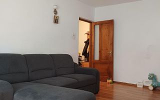 3 camere decomandate de vânzare – Casa de Cultură / Piața Balada - Poză 2