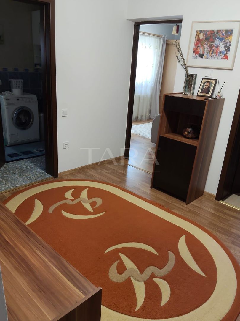 Vanzare apartament decomandat n zona centrala Apahida - Poză 2