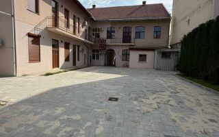 BRASAD vinde ap 3 cam etaj 1 CENTRAL renovat 119mp. - Poză 9