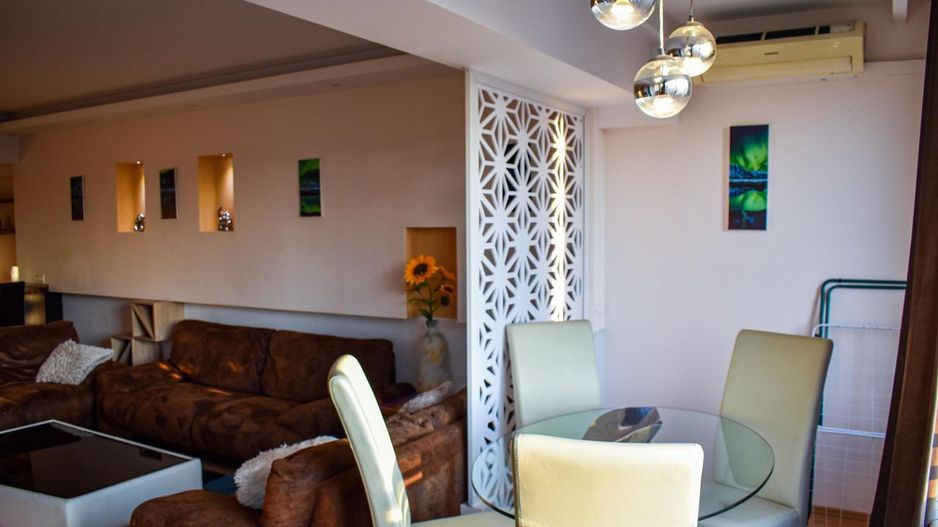 Vanzare Apartament 2 Camere  LUX vis-a-vis de Mall Vitan cu Centrala Proprie - Poză 4