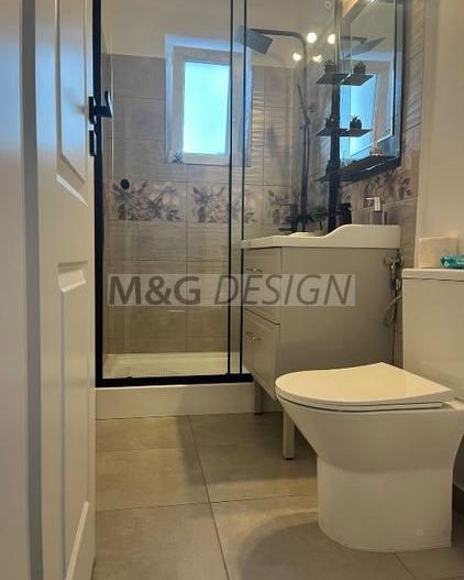 Apartament  4 camere cu Garaj si  loc parcare - Poză 9