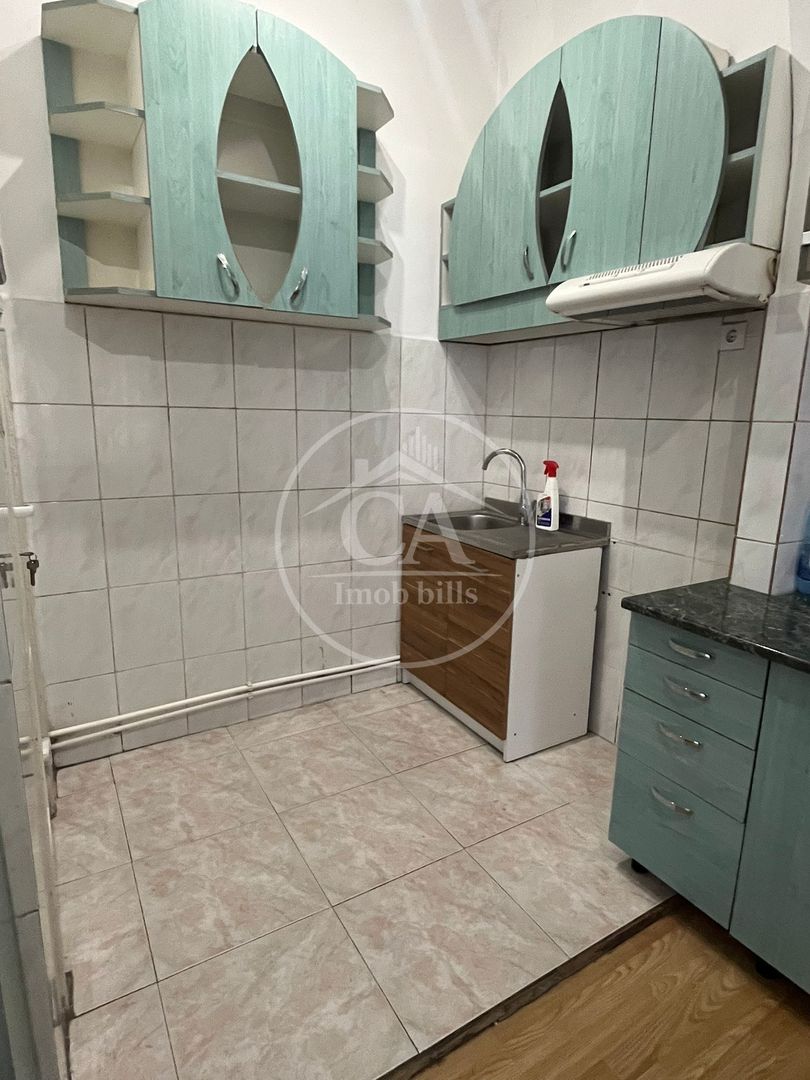 Casă de închiriat cu 3 camere în zona Centrală, Oradea. - Poză 5