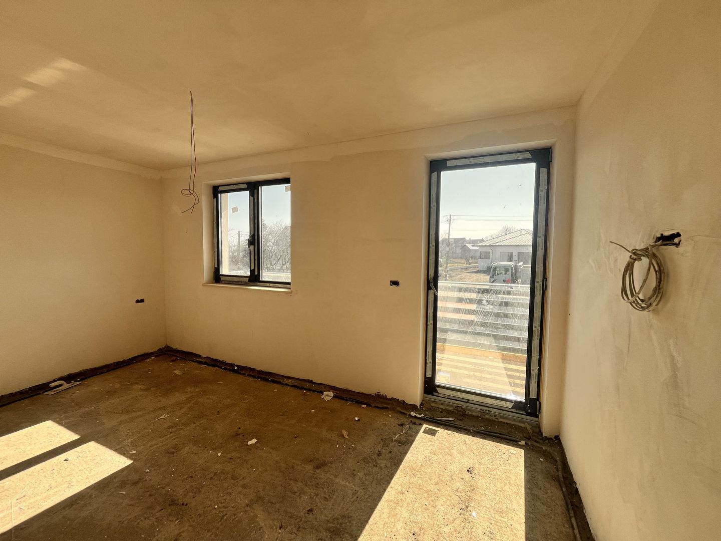 Case de Vânzare cu Teren 4.2 Ari I Moara/Suceava I192.000Euro - Poză 11