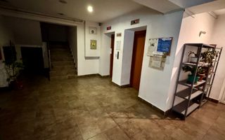 Apartament luminos cu 3 camere, complet mobilat, vedere panoramică spre Tâmpa - Poză 17