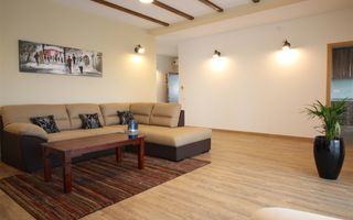 Apartament cu 3 camere de închiriat la intrare in Dumbravita - Poză 1