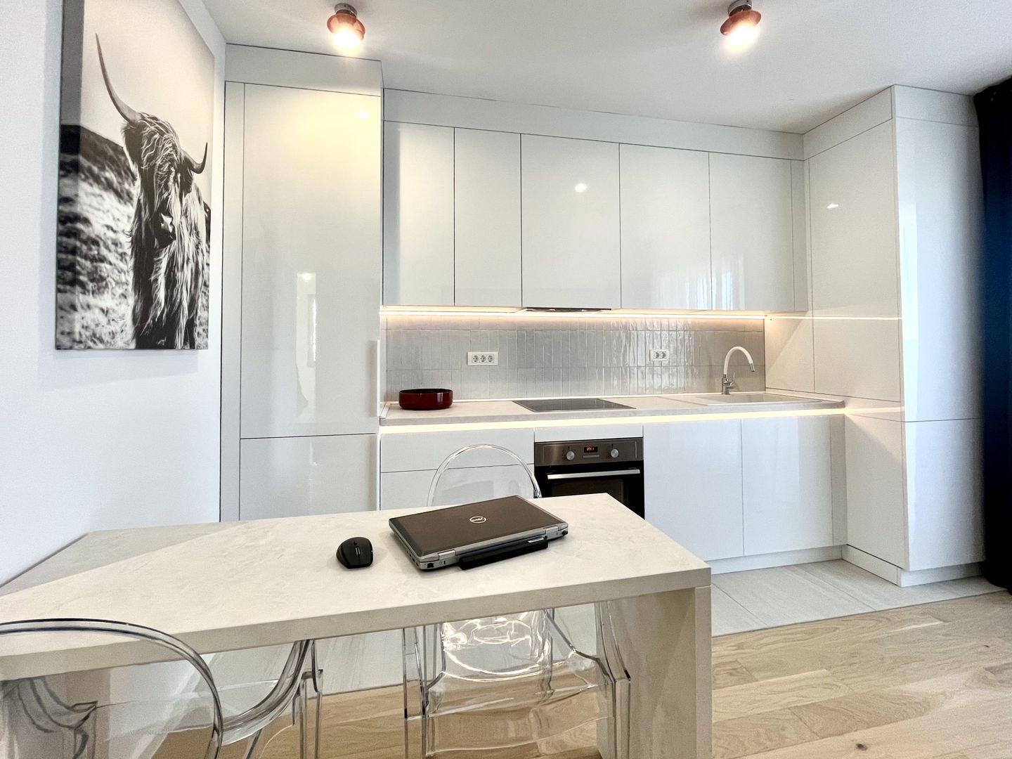 Apartament 2 camere, elegant si modern, Central - Piata 700 - Poză 5