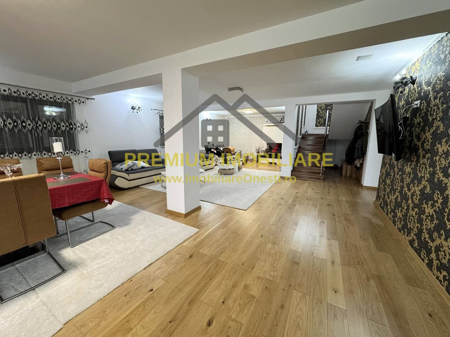 Vila la 13 km de Onesti - Poză 3