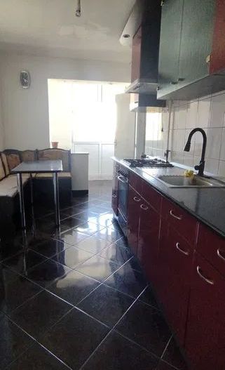 Apartament centru - Poză 3