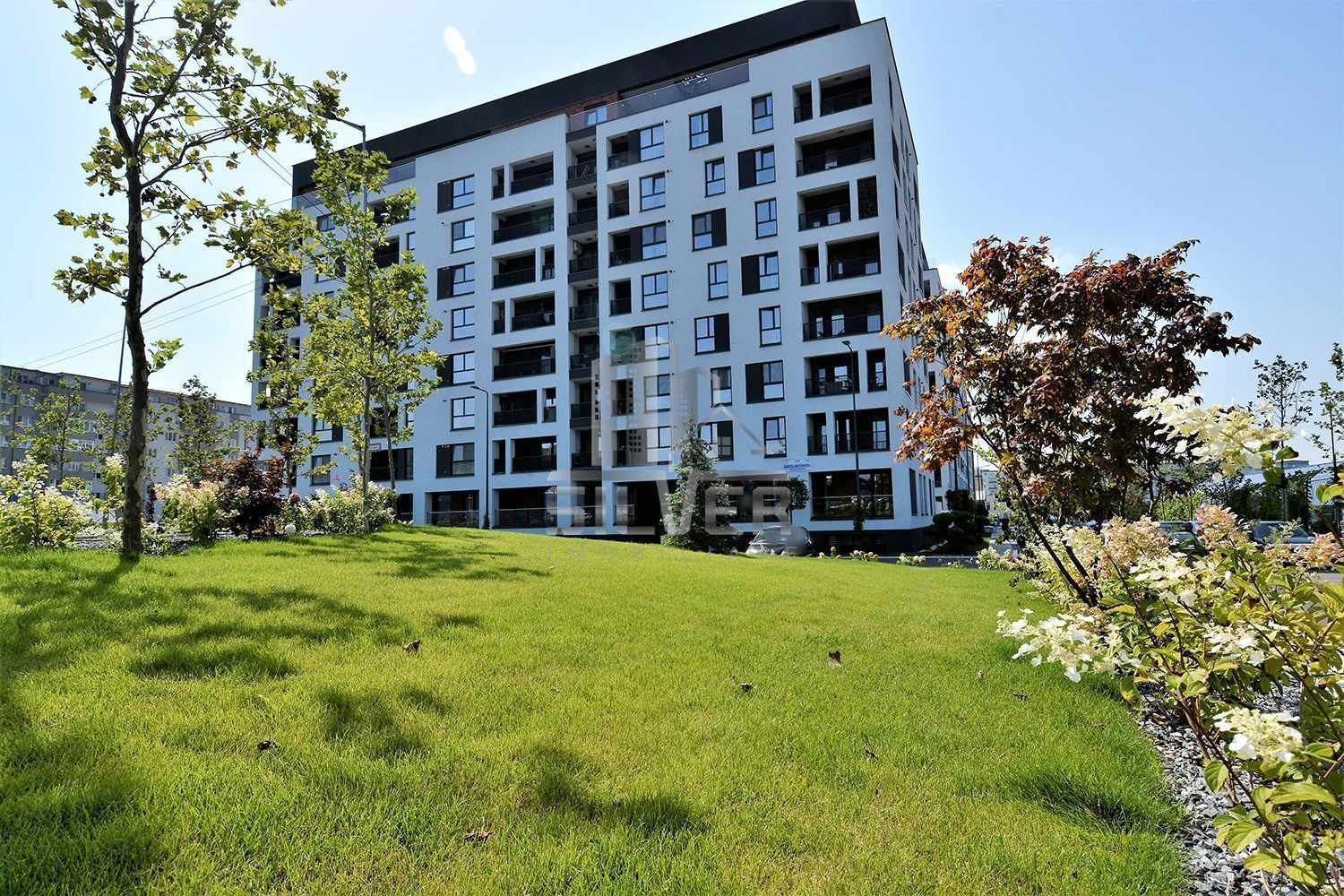 Apartament ultrafinisat/parcare/5 minute de Vivo Mall. - Poză 1