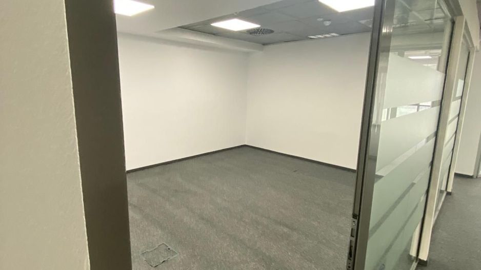 SPATIU BIROURI ZONA VICTORIEI - Poză 6