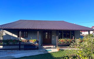 Aproape de oras! Vanzare casa cu 4 camere in Gura Ocnitei! - Poză 4