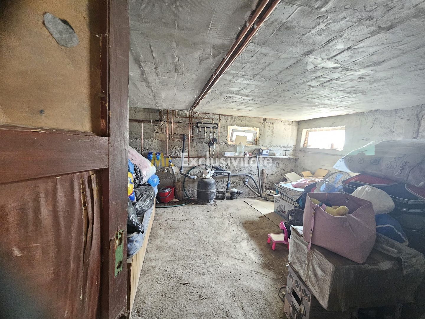Vila generoasa cu piscina,garaj subteran si curte cu terasa-Turda - Poză 20