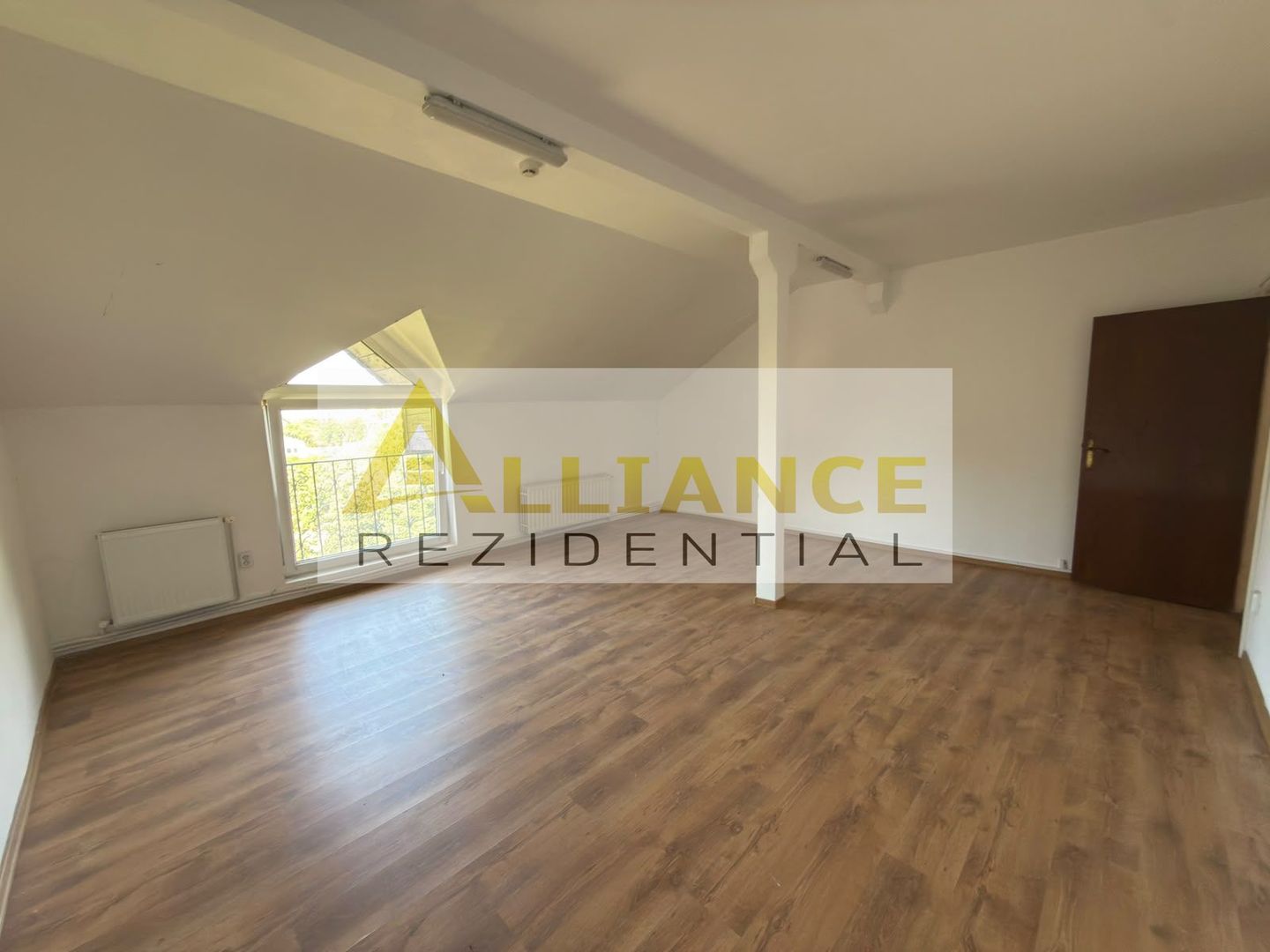 CASA INDIVIDUALA CU POTENTIAL COMERCIAL – CATELU, STRADA INDEPENDENTEI - Poză 10