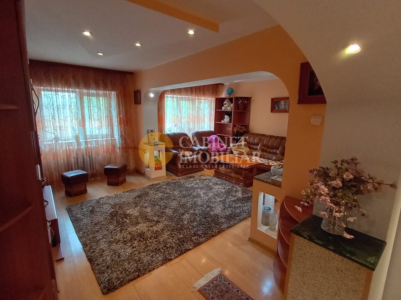 Rond Vechi Nicolina - 3 camere Decomandat ETAJ 1 - 81mp - Poză 1