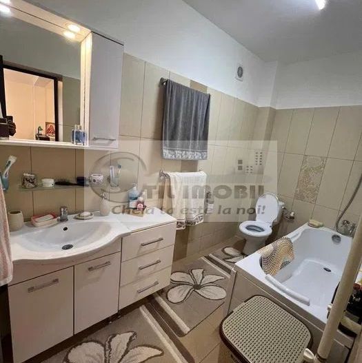 PACURARI - APARTAMENT CU 4 CAMERE 84 MP MOBILAT SI UTILAT ! - Poză 4