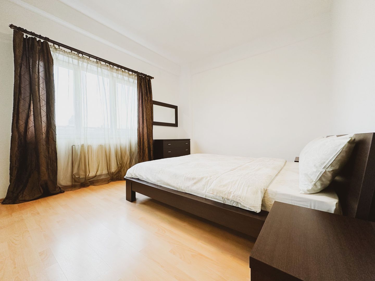 3 camere | 81 mp + 10 mp terasa | Parcare & Lift | Jandarmerie - Garii - Poză 5